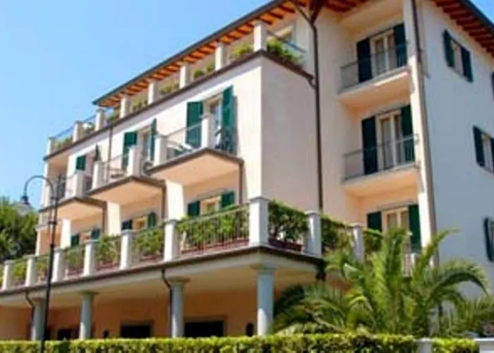 Hotel apartamentowy Riviera