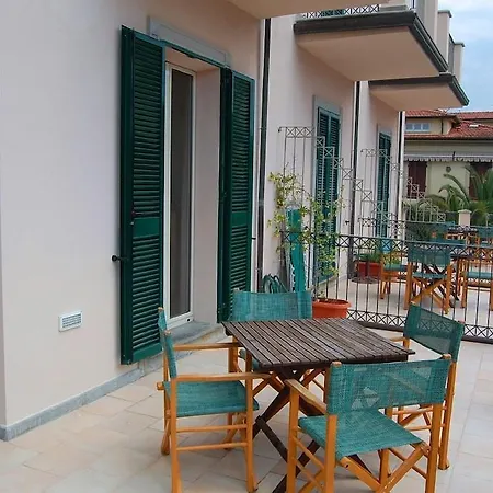 Riviera Aparthotel