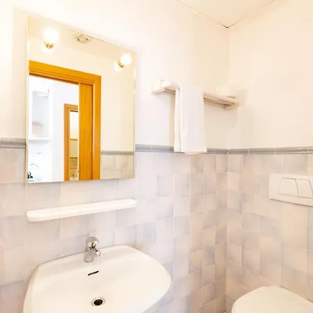 Aparthotel Riviera 4*