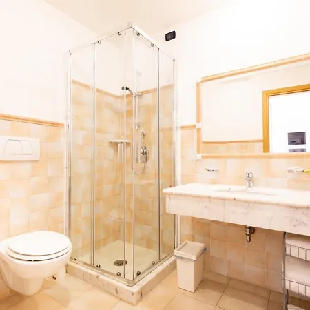 Aparthotel Riviera 3*
