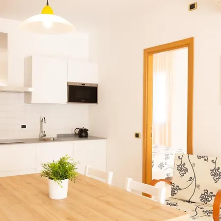 Aparthotel Riviera 3*