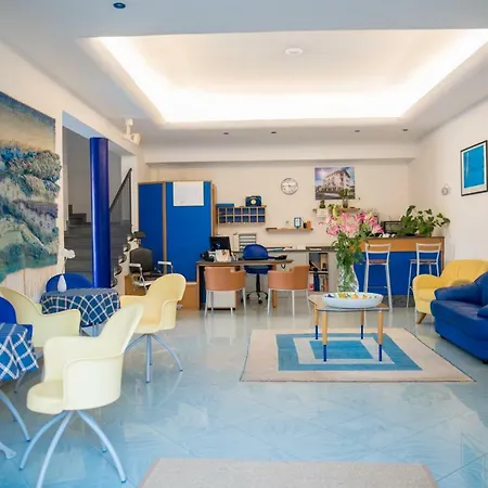 Riviera Aparthotel 3*